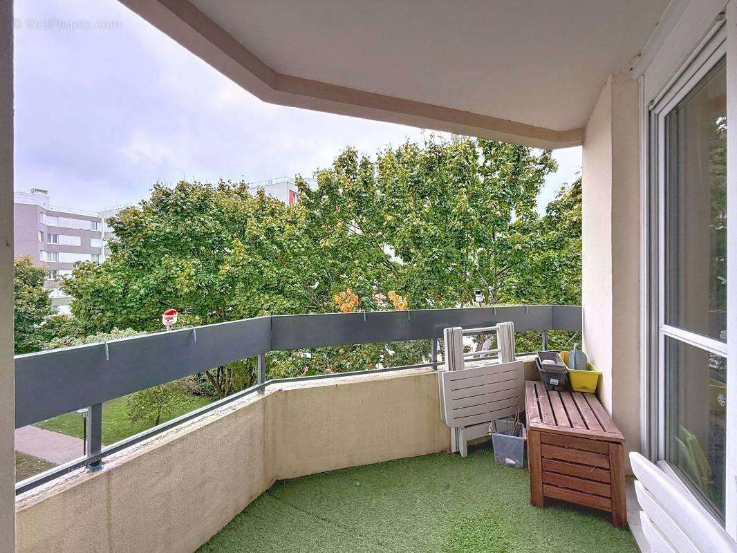 Appartement à MONTIGNY-LE-BRETONNEUX