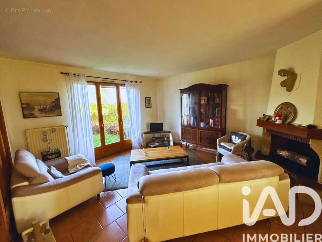 Photo 2 - Maison à DONZY