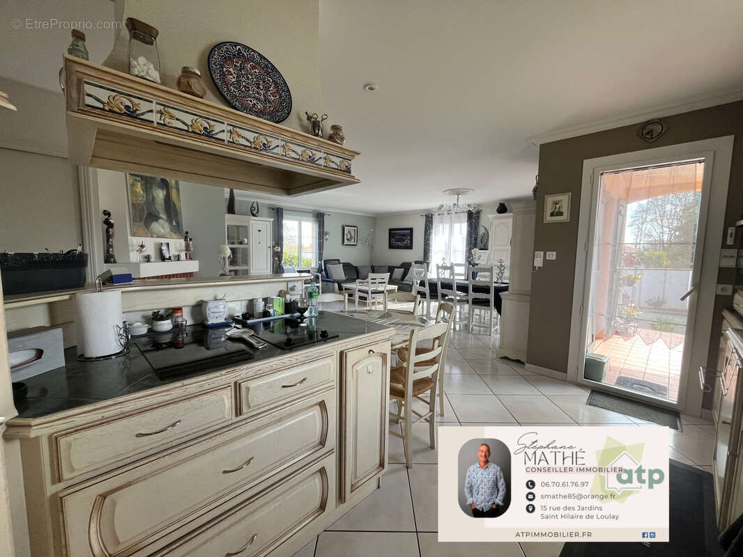 Maison à SAINT-DENIS-LA-CHEVASSE