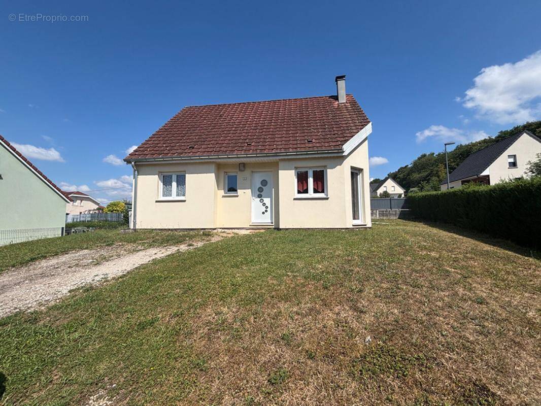 Maison à BEAUCOURT