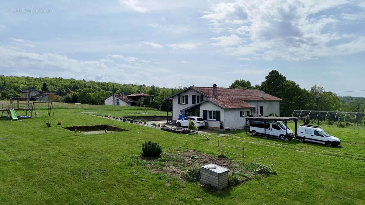 Maison à SALIES-DU-SALAT