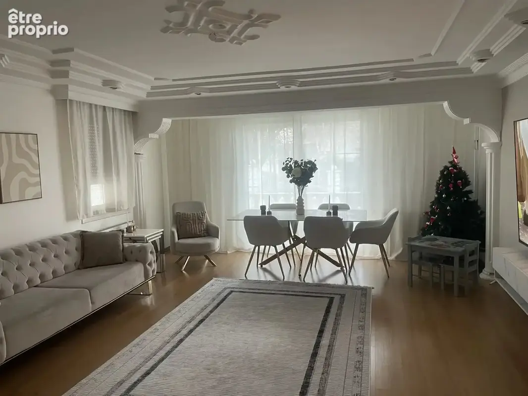 Photo Appartement à Goussainville au prix de 967 000€