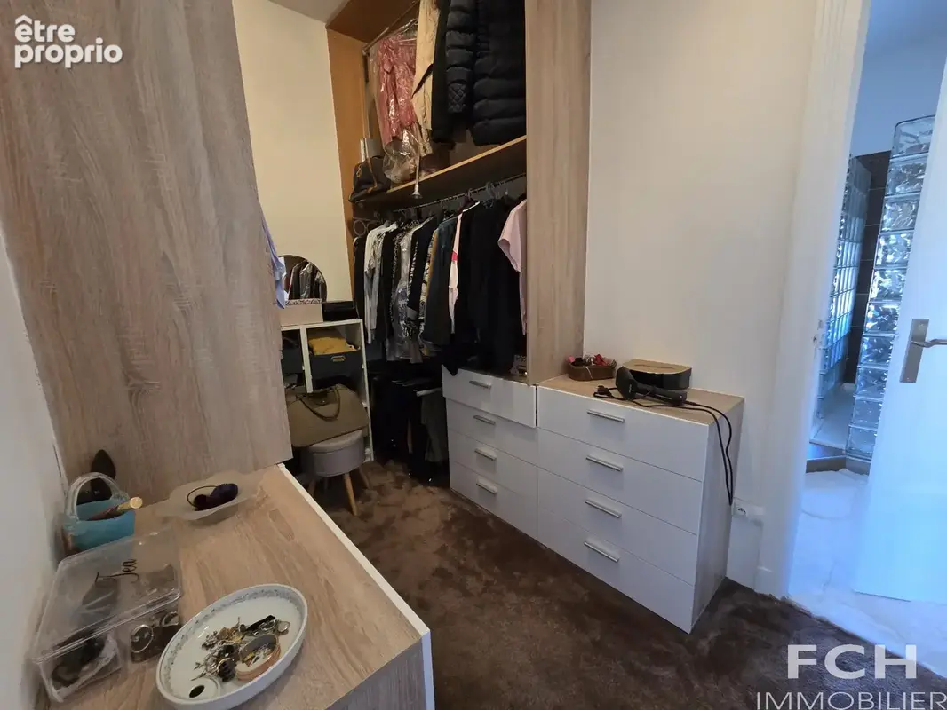 Maison de ville rénovée - 3 chambres, studio, garage - photo 12
