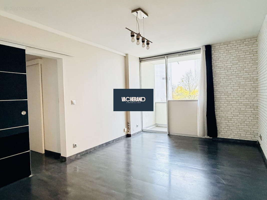 Appartement à LA MADELEINE