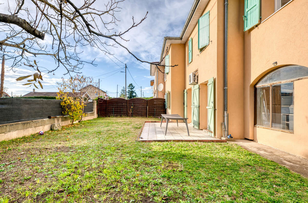 Maison à CHARVIEU-CHAVAGNEUX