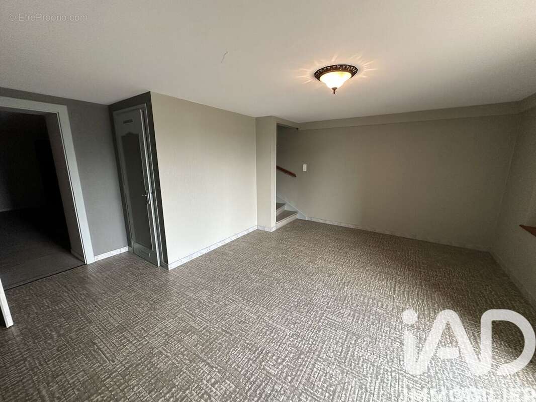 Maison 172 m² à Bonvillet  - photo 3