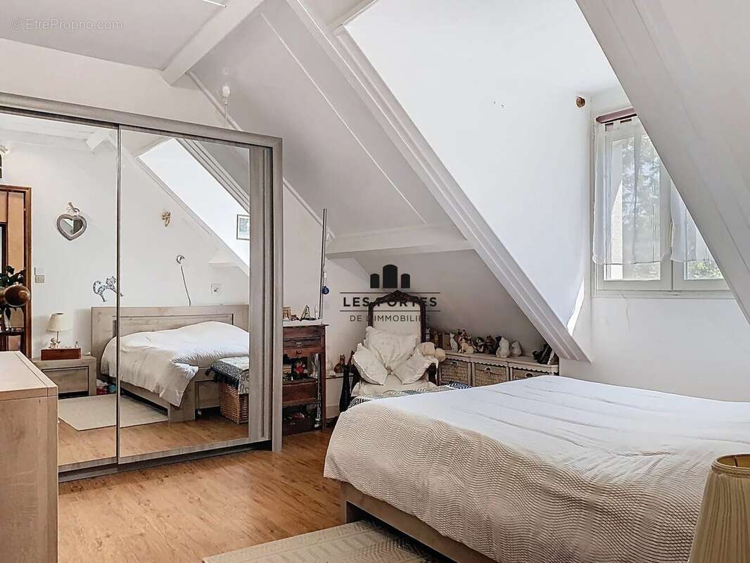 Maison à MILLY-LA-FORET