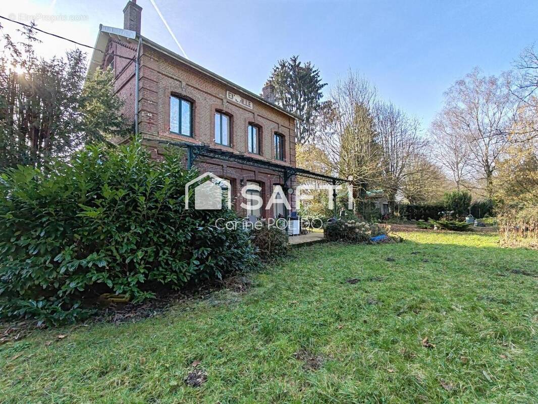 Photo 1 - Maison à CREPY-EN-VALOIS