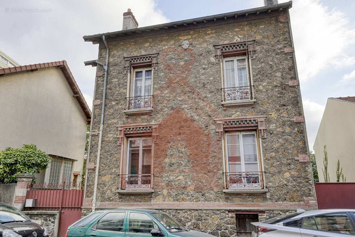 Maison à VILLEJUIF