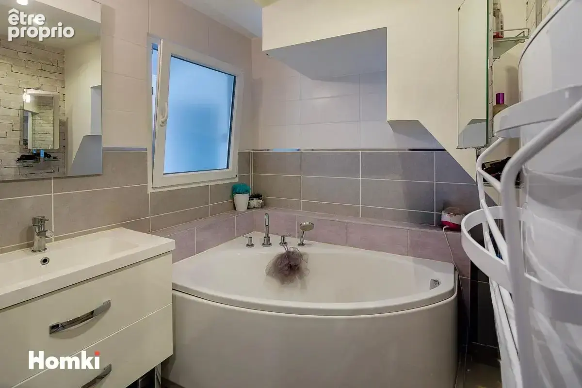 Maison de ville T3 de 73 m² à Lasgraisses 81300 - photo 12