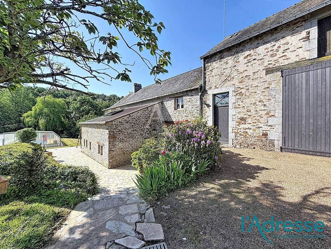 Maison à SAINT-JEAN-SUR-MAYENNE