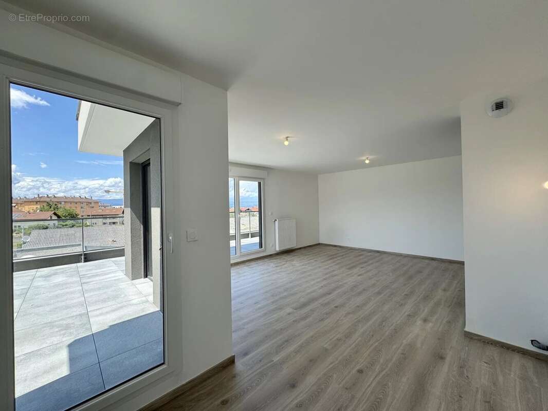 Appartement à THONON-LES-BAINS