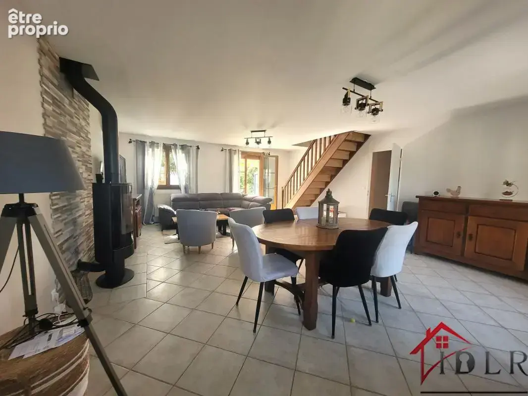 MAISON - 3 Chambres - 123M2 - photo 6