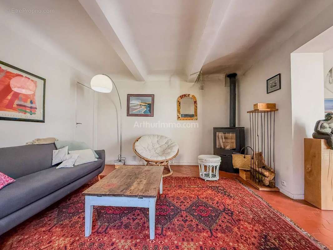 Maison à DRAGUIGNAN