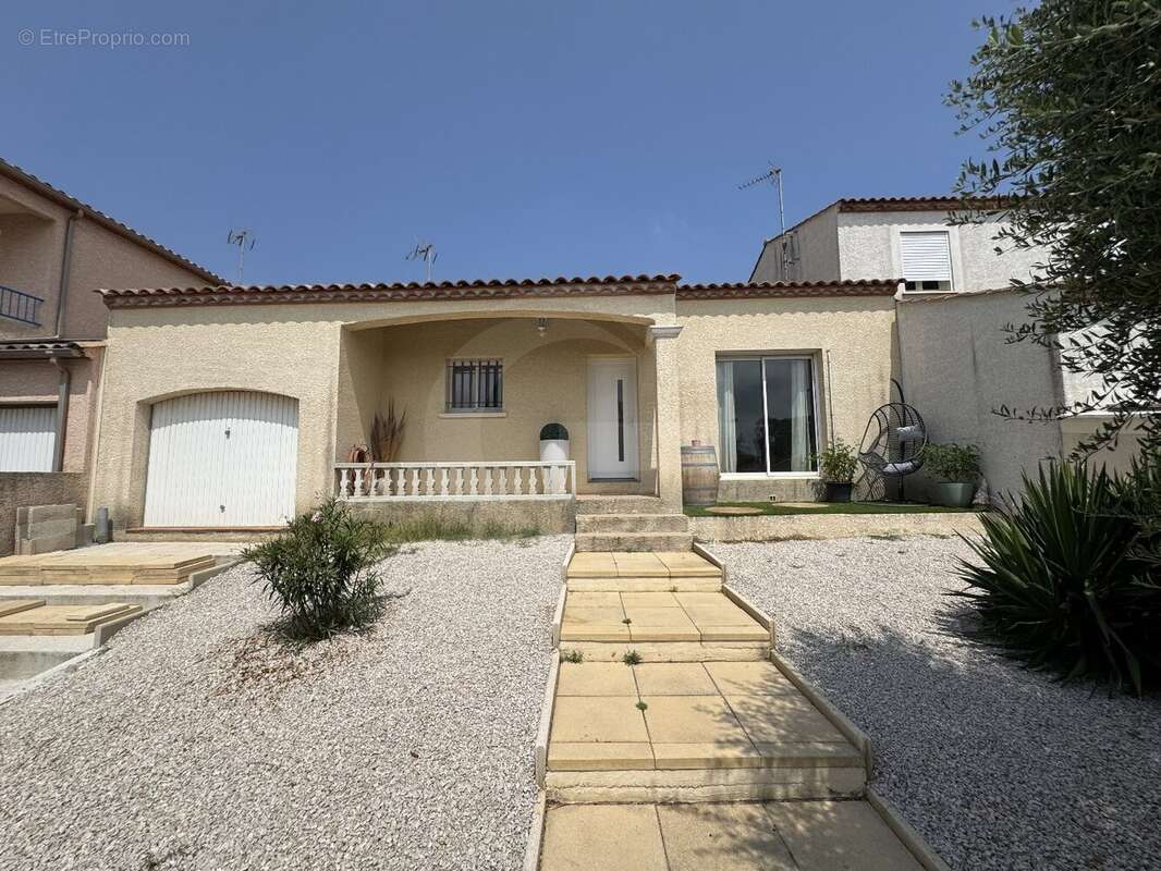 Charmante villa de plain-pied avec jardin et garage - photo 10