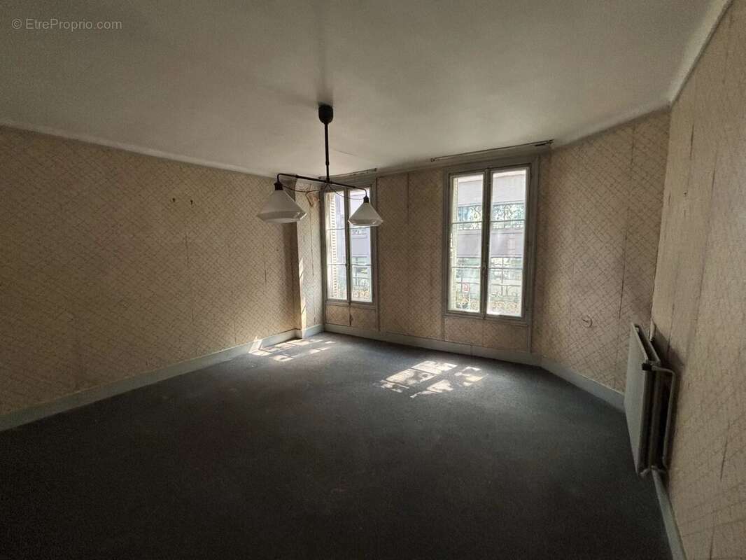 Appartement à MONTROUGE