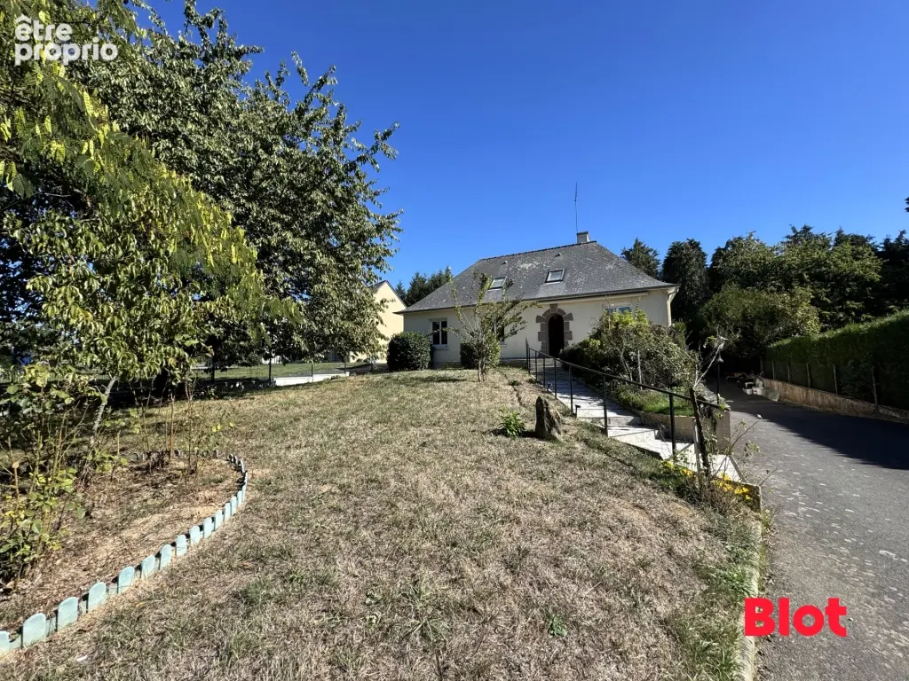 Photo Maison à Louvigne-De-Bais au prix de 199 900€