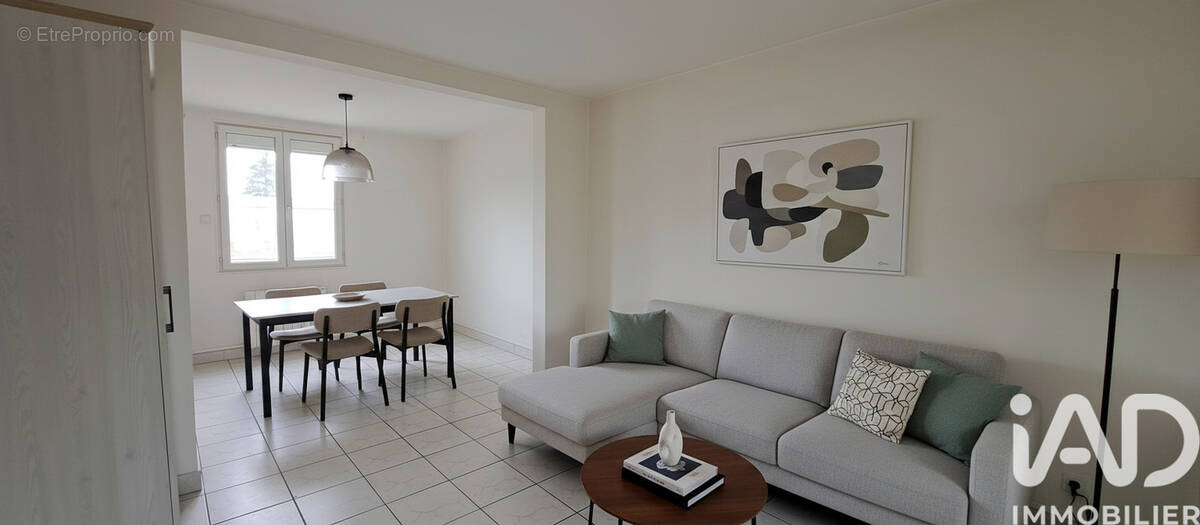 Photo 1 - Maison à FOUILLOY