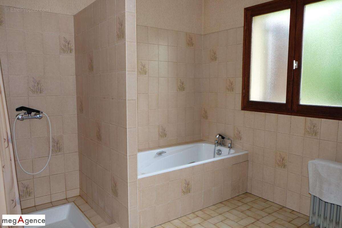 Maison familiale 5 chambres sur beau parc arboré - photo 18