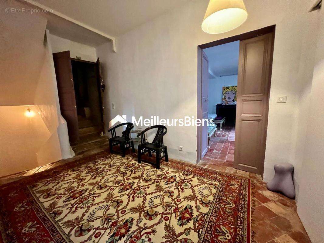 Maison à LUC-SUR-ORBIEU