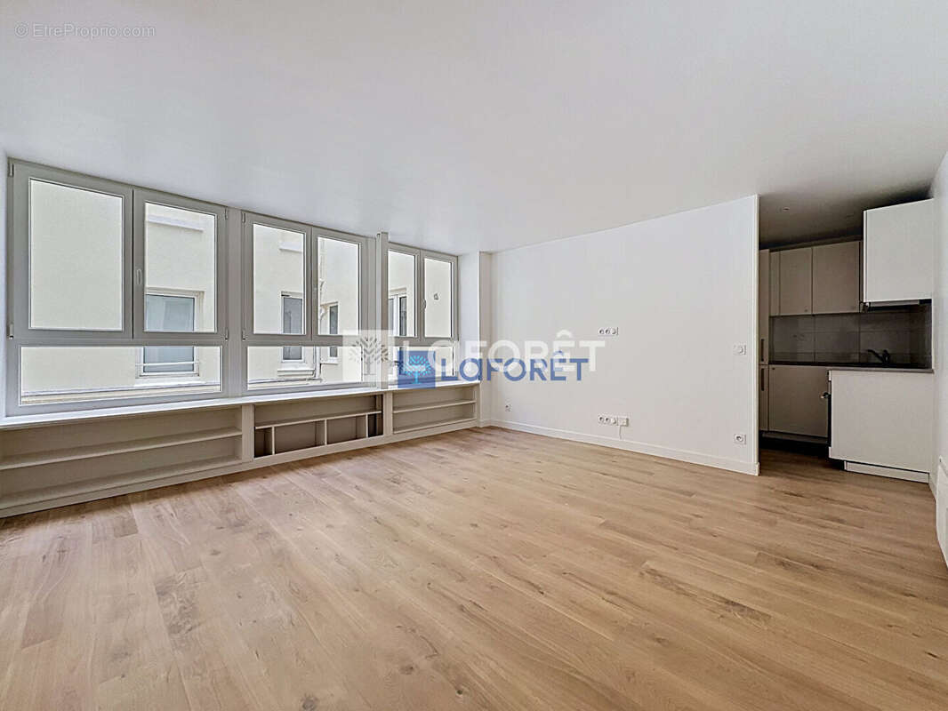 Appartement à SURESNES