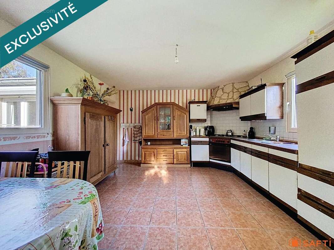 Maison 118 m² à Vazerac  - photo 3