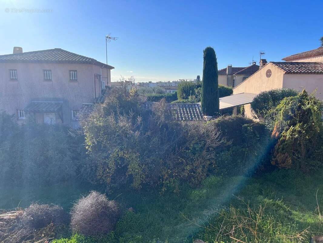 Maison à CAGNES-SUR-MER