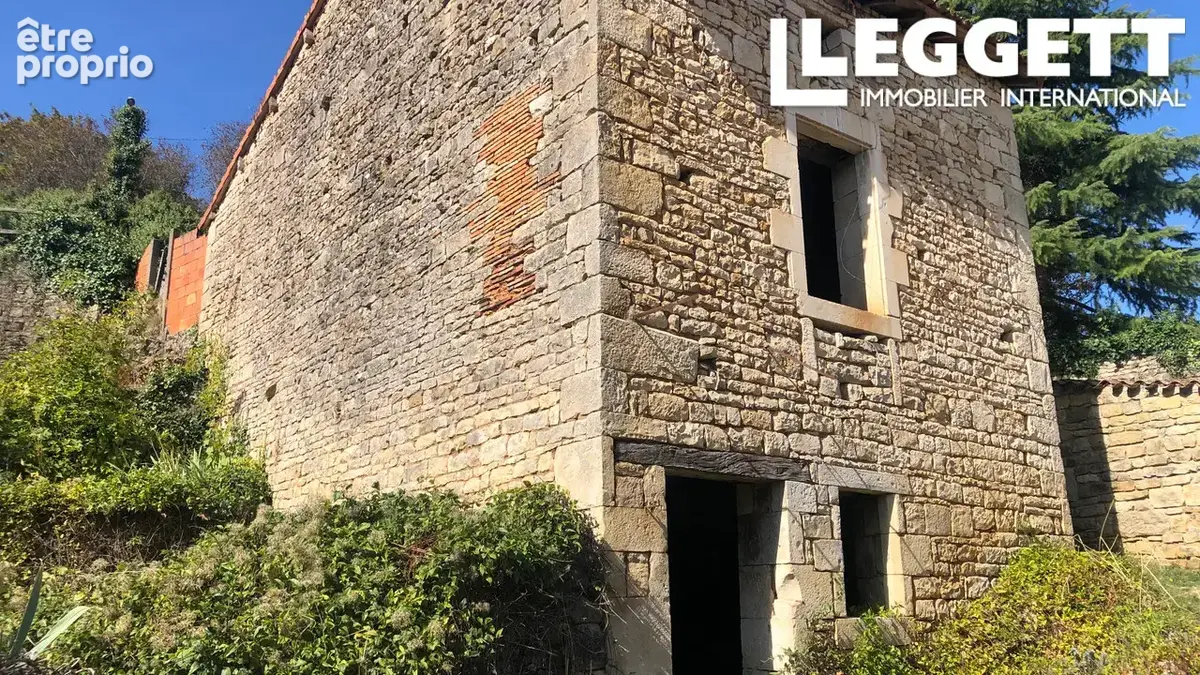 Ensemble immobilier à fort potentiel — Idéal investisseur ou projet mixte au coeur de Nanteuil en Vallée - photo 10
