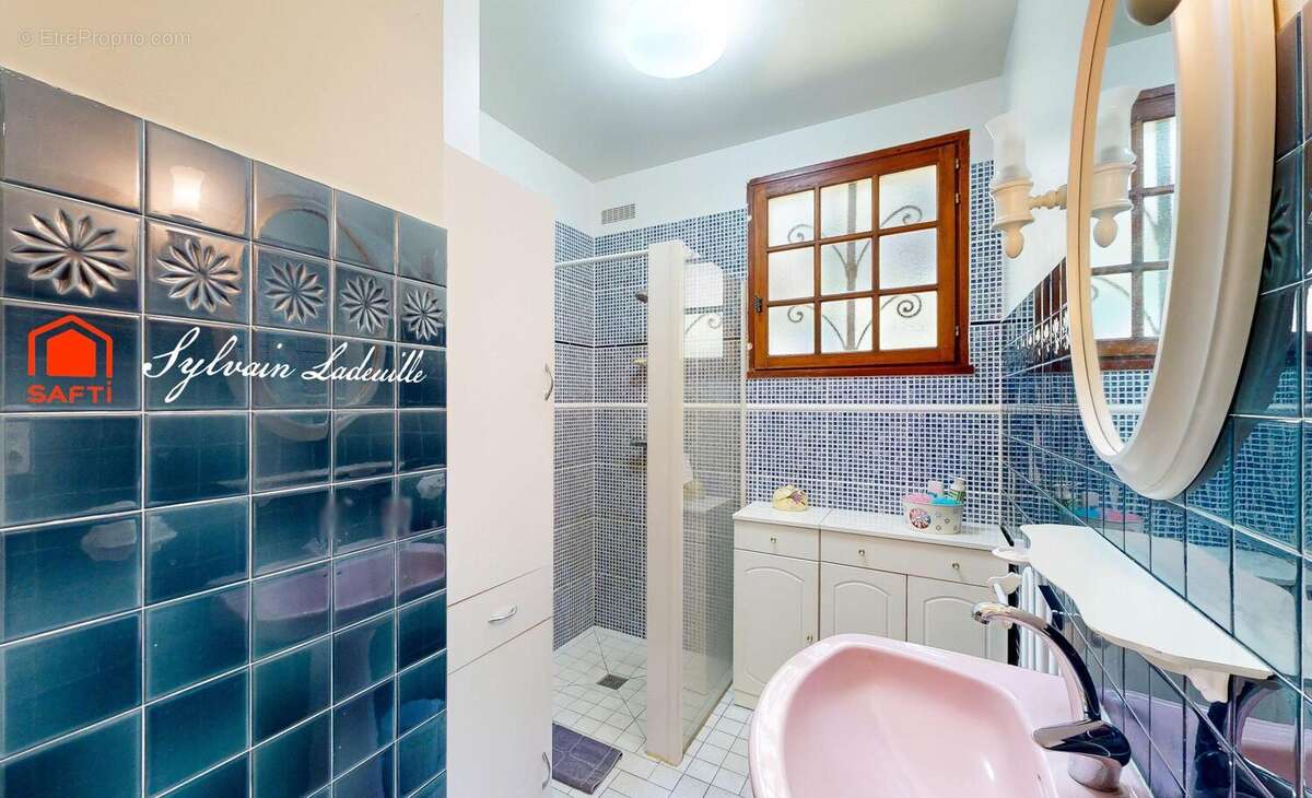 Photo 8 - Maison à LE BUISSON-DE-CADOUIN