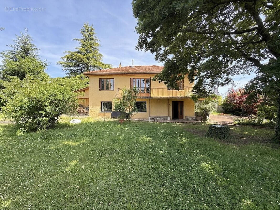 Maison à CHAPONOST