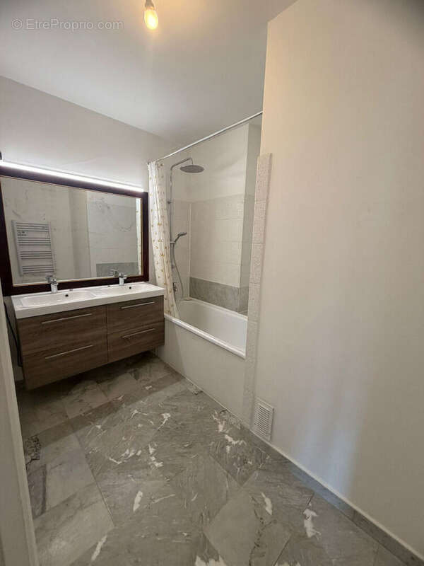 Appartement à LE CHESNAY