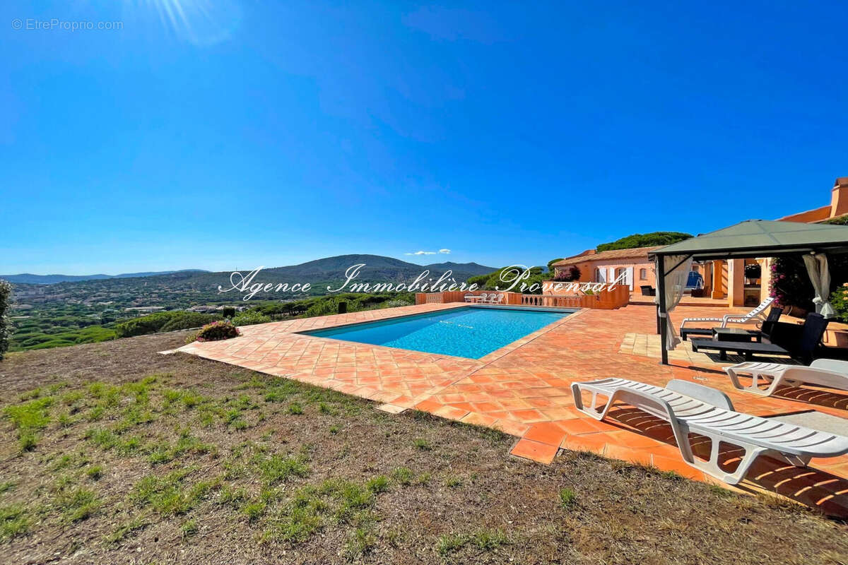 Maison 370 m² à Sainte-Maxime  - photo 4