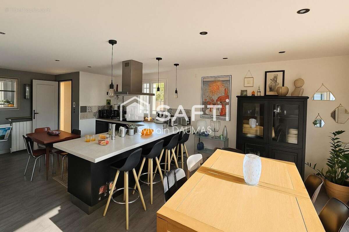 Photo 2 - Maison à OLLIOULES