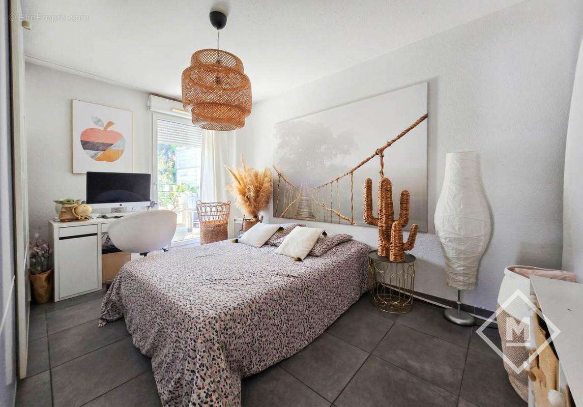 Appartement à MARSEILLE-13E