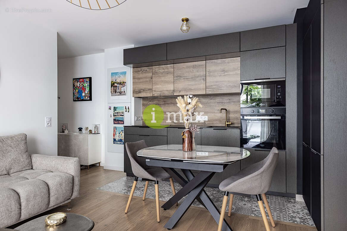 Appartement à CLICHY