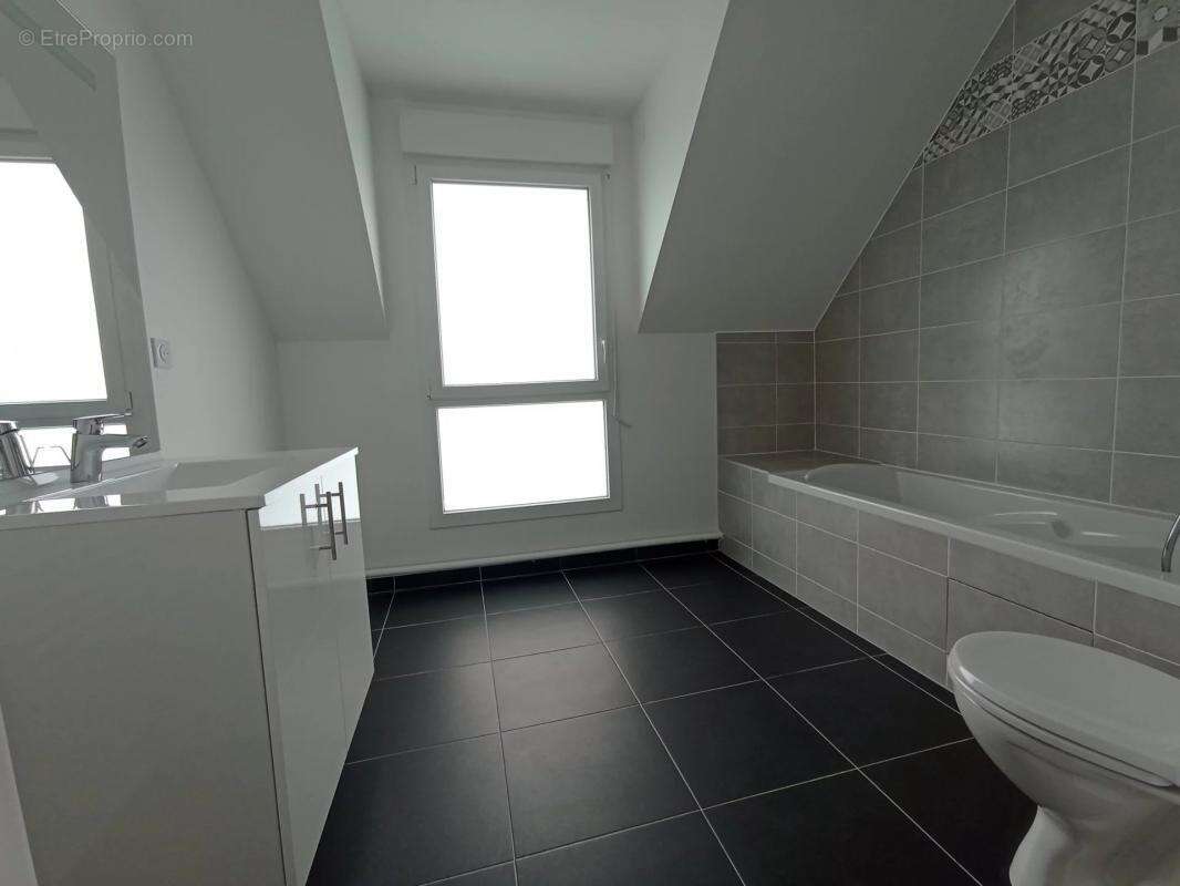 Appartement à BIEVRES