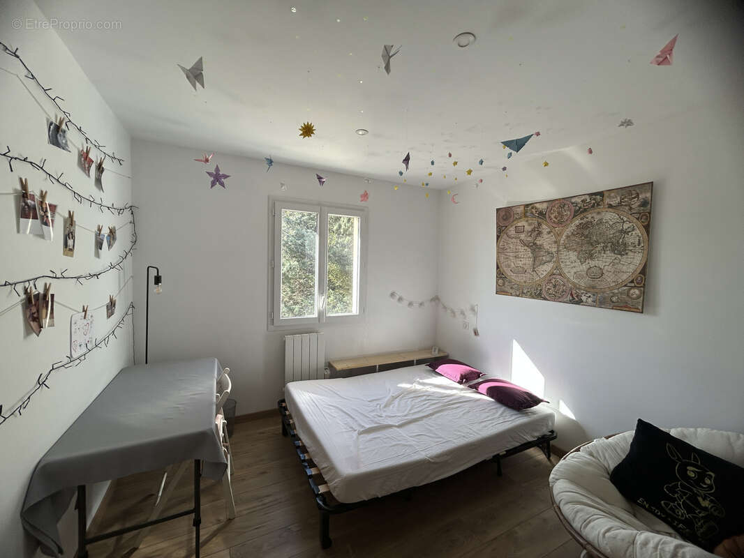 Maison à SAINT-QUENTIN-LA-POTERIE