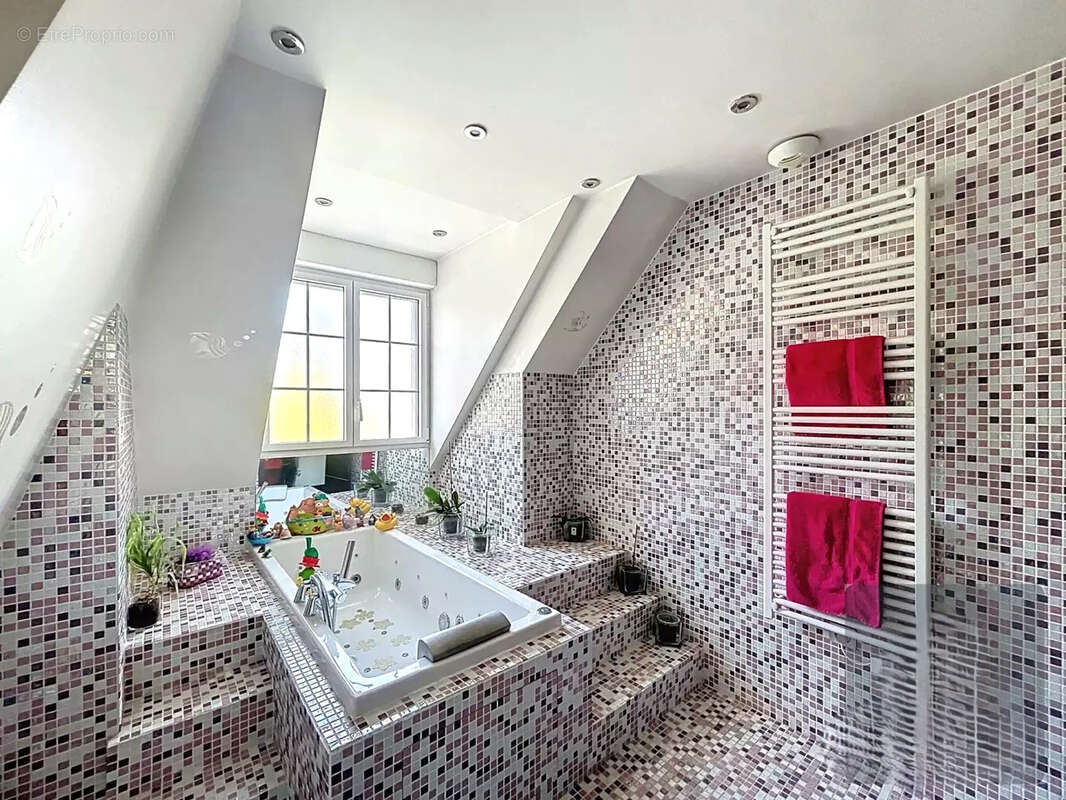 Magnifique maison directement sur le golf d'Ormesson - photo 16