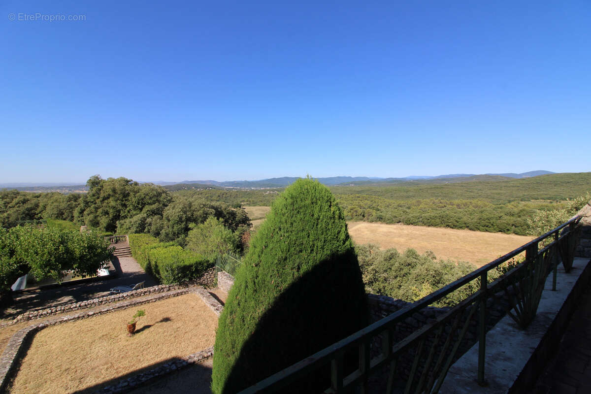 Maison à ROUSSON