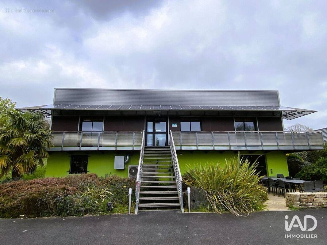 Photo 1 - Commerce à LE FAOU