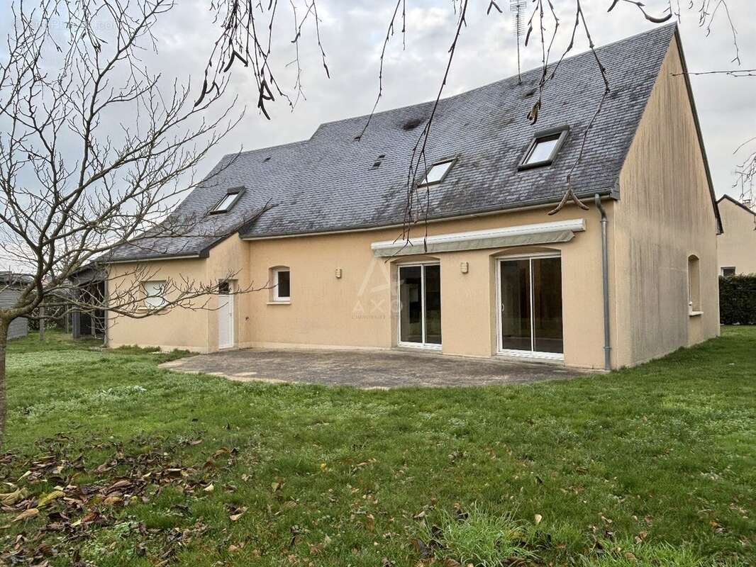 Maison à LOIGNE-SUR-MAYENNE