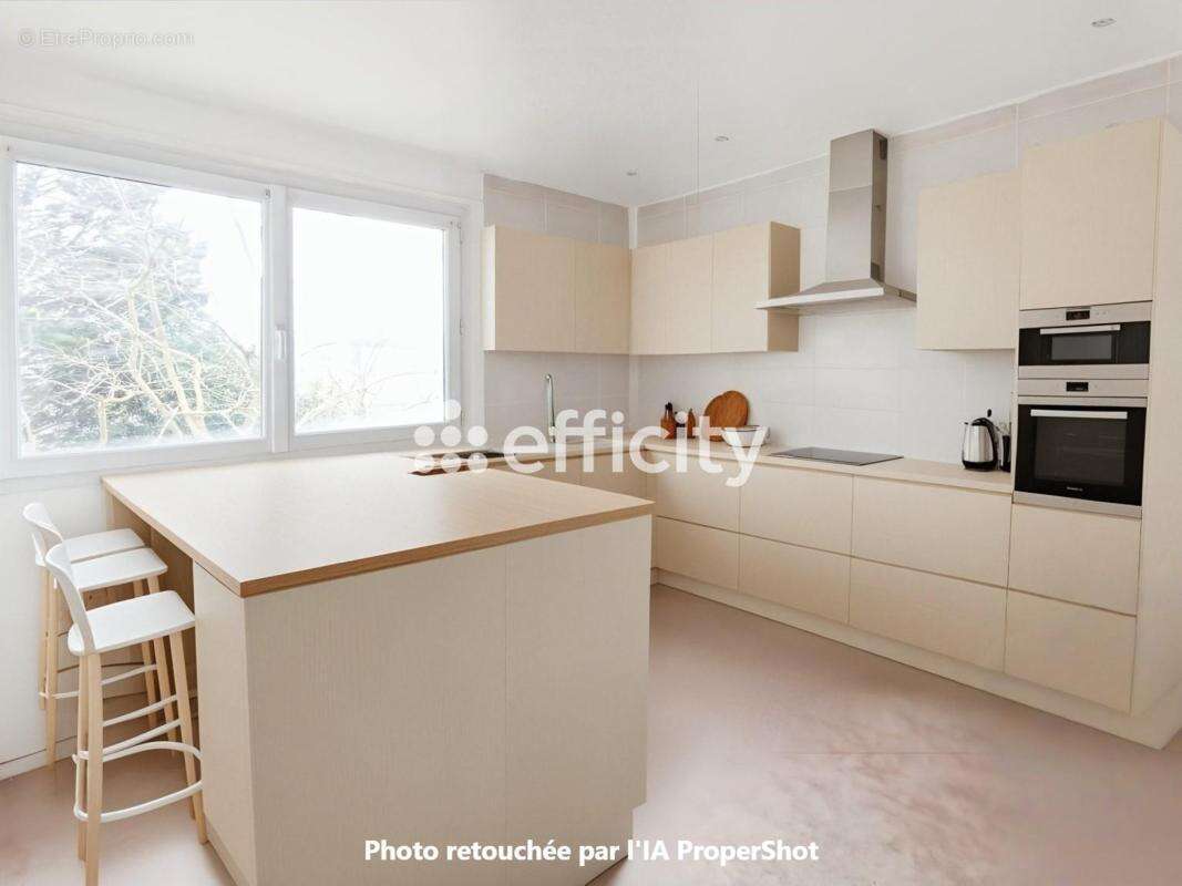 Appartement à LE PETIT-QUEVILLY