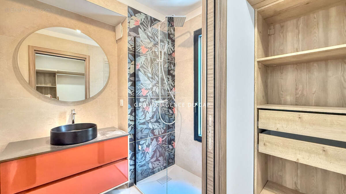 Maison à SAINT-RAPHAEL