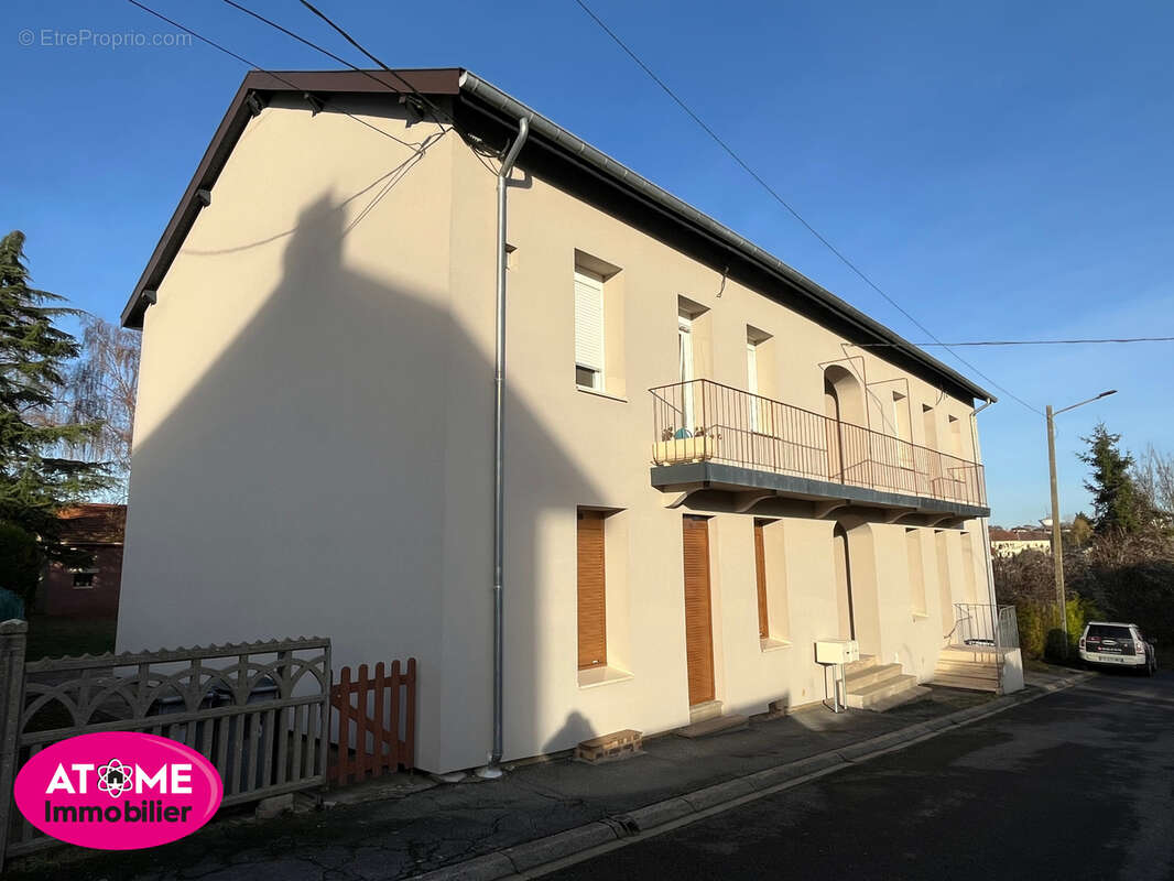 Appartement à AUBOUE