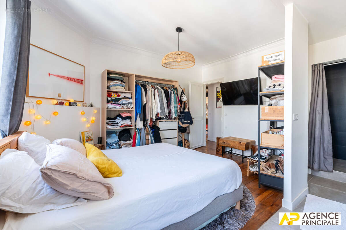 Appartement à MAISONS-LAFFITTE