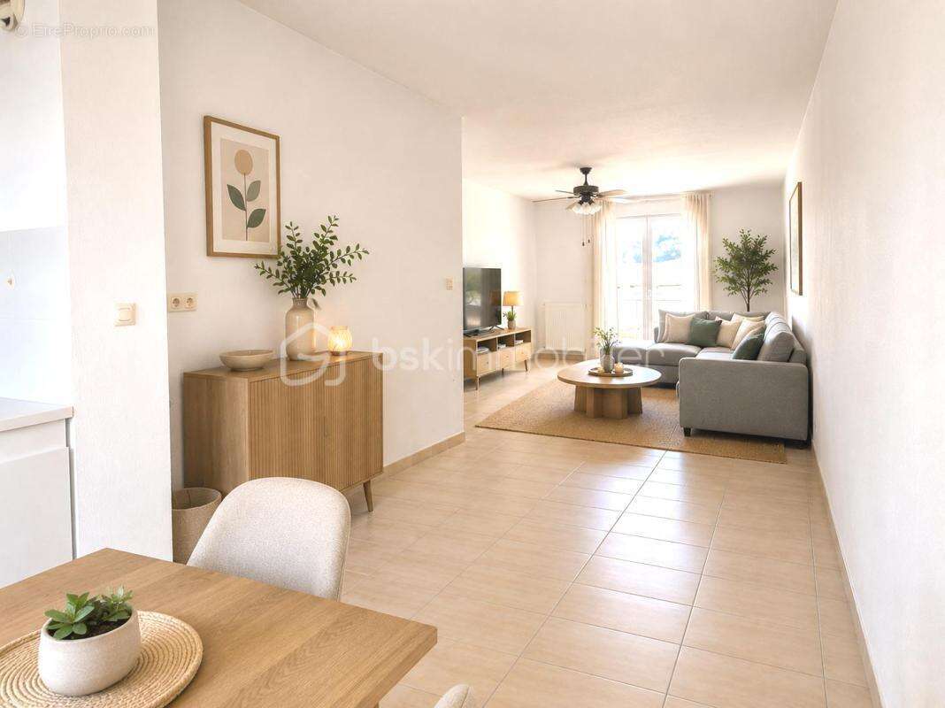 ***Appartement 3 pièces 82 m² à Tarascon Centre-ville / Château.*** - photo 3
