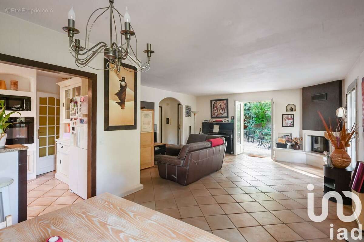 Photo 7 - Maison à PEYPIN