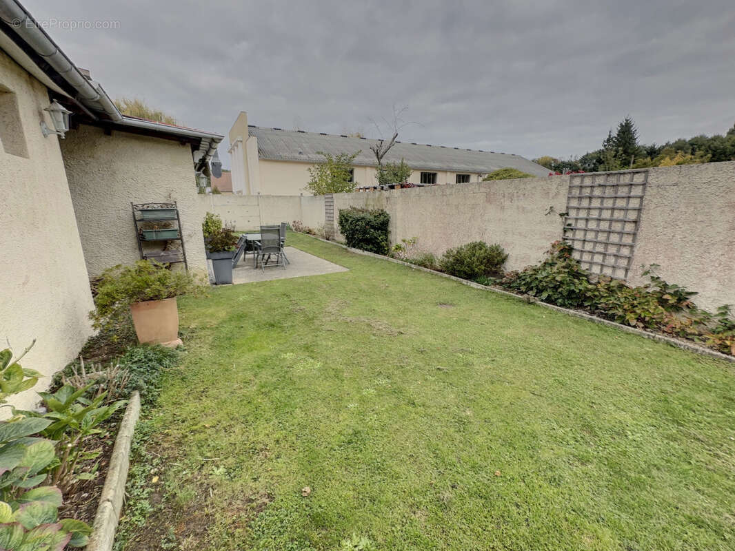 Maison à VERNOUILLET