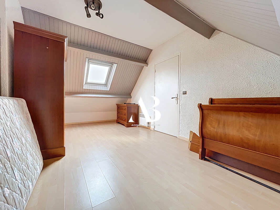 Maison à ROZAY-EN-BRIE