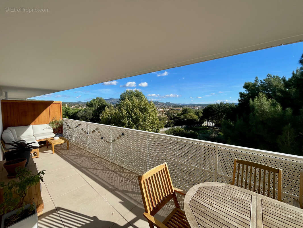 Appartement à MARSEILLE-13E